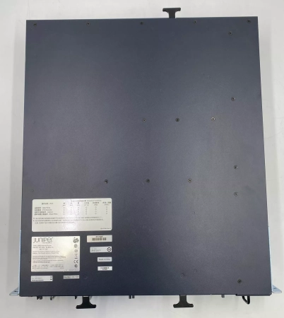 Маршрутизатор Juniper MX80