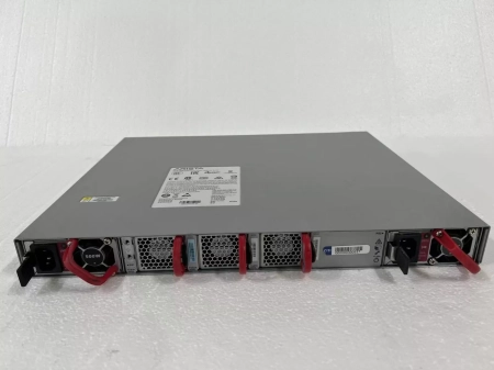 Коммутатор ARISTA DCS-7020SR-24C2