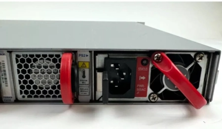 Коммутатор Arista DCS-7050QX-32S-F