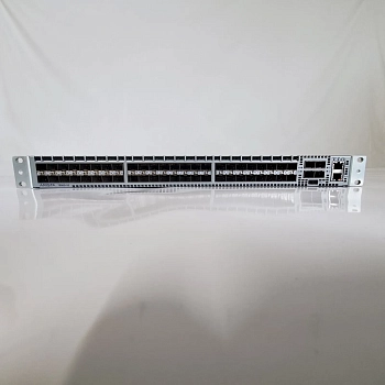 Коммутатор ARISTA DCS-7050S-52