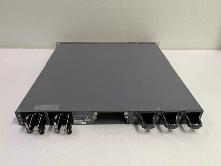 Коммутатор Juniper EX4550-32T-AFO